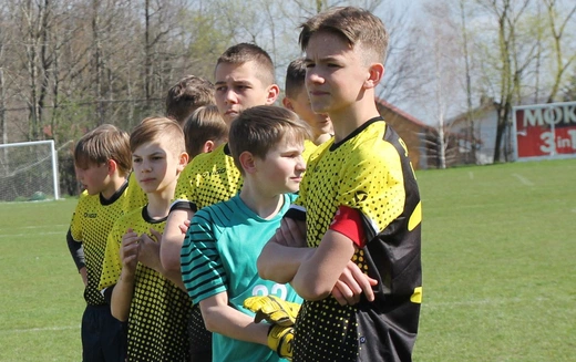 Piłkarski turniej o puchar dziekana andrychowskiego w Targanicach - 2022