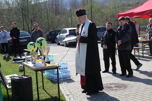 Piłkarski turniej o puchar dziekana andrychowskiego w Targanicach - 2022