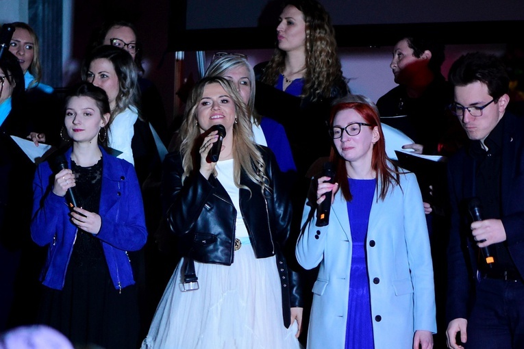 Nidzica. Koncert „Twoje Miłosierdzie”