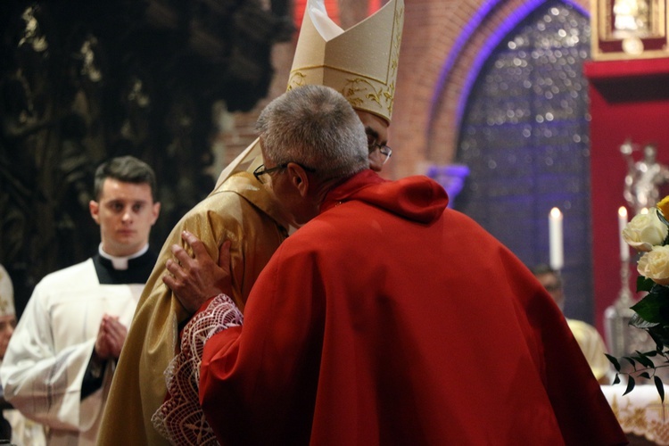 Święcenia biskupie ks. Macieja Małygi