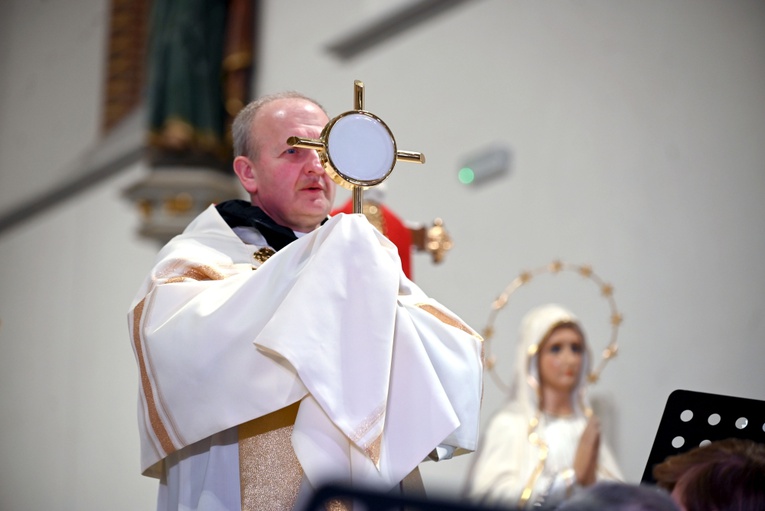 Ząbkowice Śl. Wyśpiewali Boże Miłosierdzie