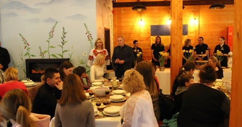 Śniadanie wielkanocne pod Szrenicą