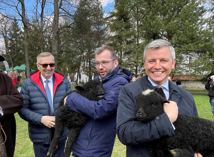 Beskidzka inauguracja sezonu pasterskiego w Rychwałdzie