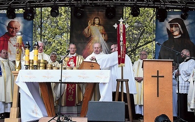 – Miłosierny Bóg jest w stanie ofiarować nam pokój, którego nikt nie może zniszczyć – mówił bp Rafał Markowski.