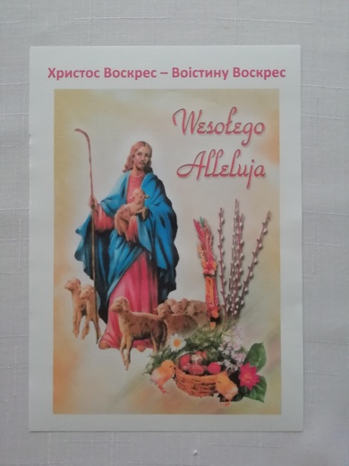 Wielkanocne śniadanie dla uchodźców