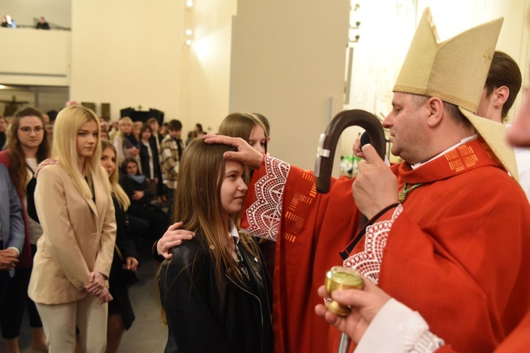 Bierzmowanie w parafii Ducha Św. w Mielcu