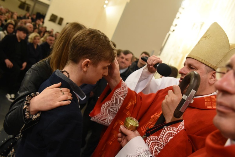 Bierzmowanie w parafii Ducha Św. w Mielcu