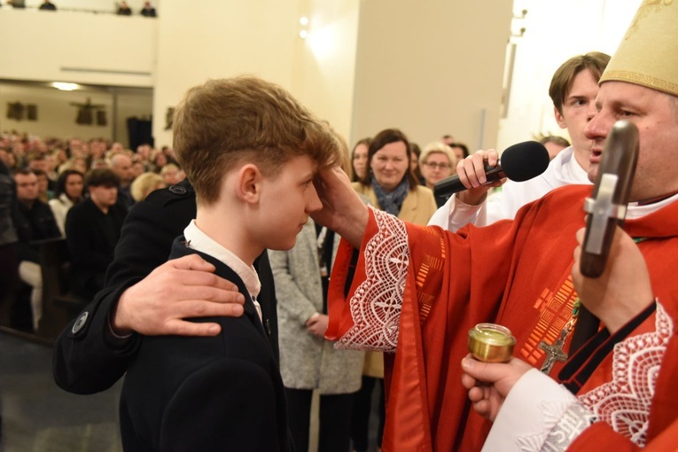 Bierzmowanie w parafii Ducha Św. w Mielcu