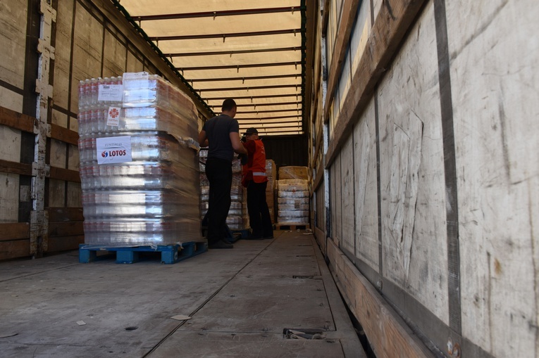 Humanitarny transport wyjechał do Ukrainy