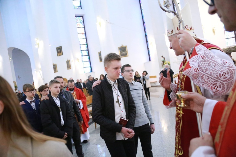 Bierzmowanie młodzieży od Karoliny