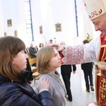 Bierzmowanie młodzieży od Karoliny