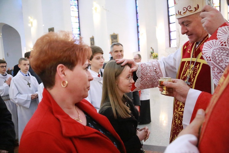 Bierzmowanie młodzieży od Karoliny