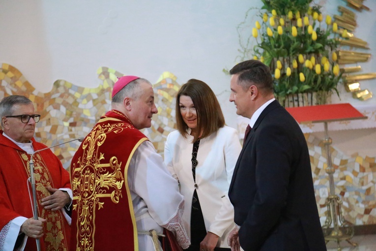 Bierzmowanie młodzieży od Karoliny