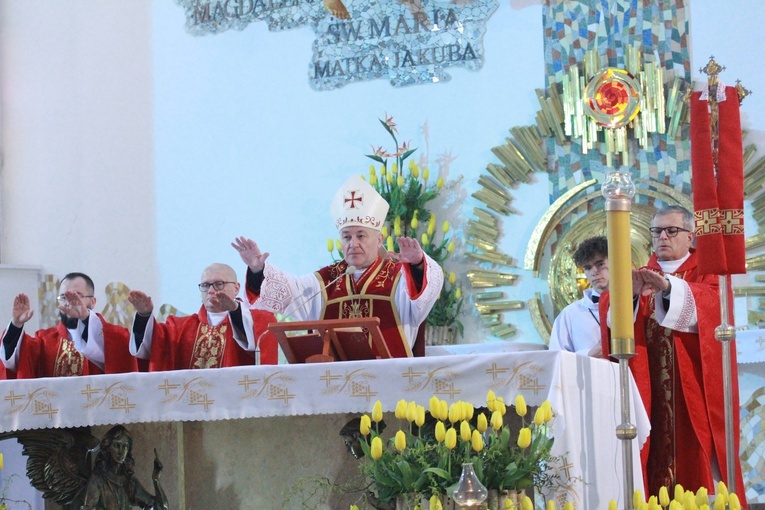 Bierzmowanie młodzieży od Karoliny