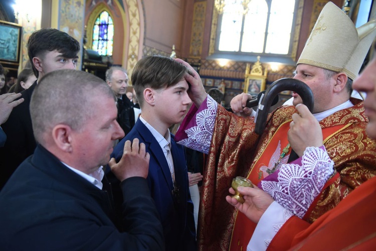 Bierzmowanie w Chorzelowie