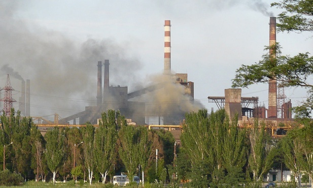 Rosjanie atakują ostatni bastion Ukraińców w Mariupolu