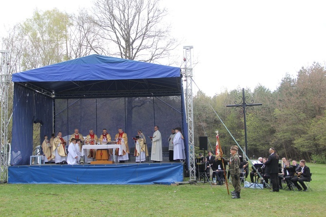 Uroczystość na Górze Śmierci