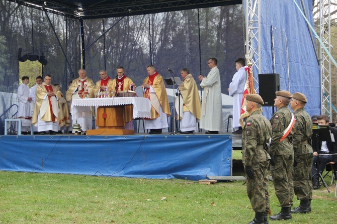 Uroczystość na Górze Śmierci