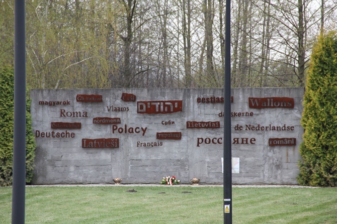 Uroczystość na Górze Śmierci