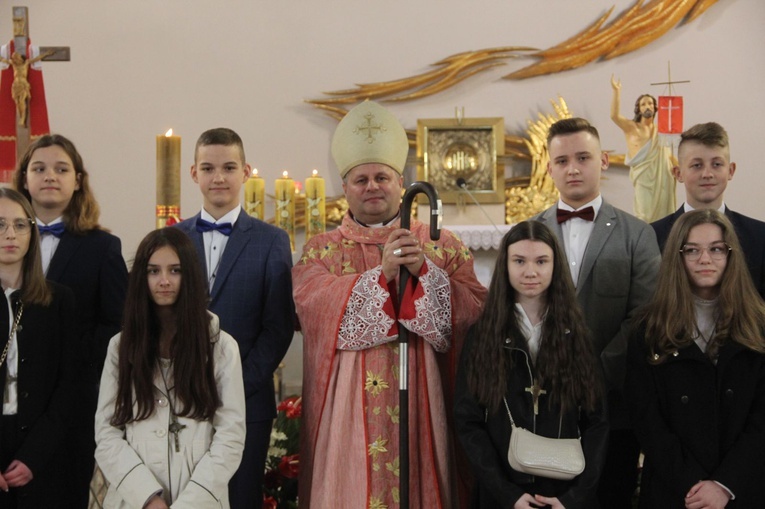 Rzuchowa. Bierzmowanie 2022