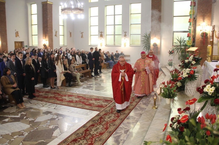 Rzuchowa. Bierzmowanie 2022