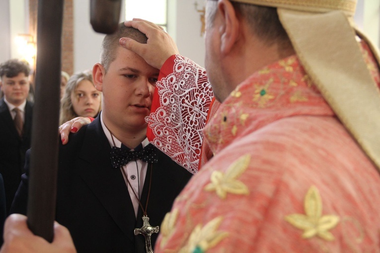 Rzuchowa. Bierzmowanie 2022