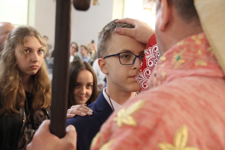 Rzuchowa. Bierzmowanie 2022