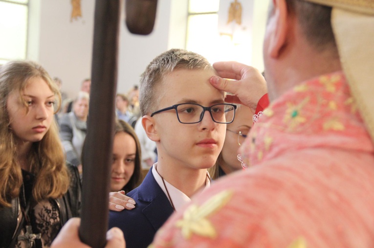 Rzuchowa. Bierzmowanie 2022