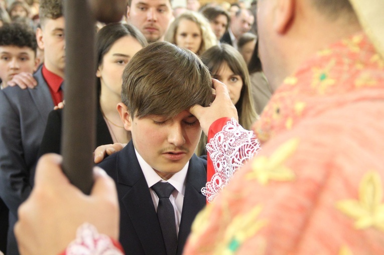 Rzuchowa. Bierzmowanie 2022