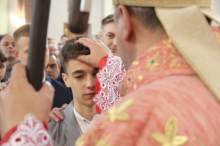 Rzuchowa. Bierzmowanie 2022