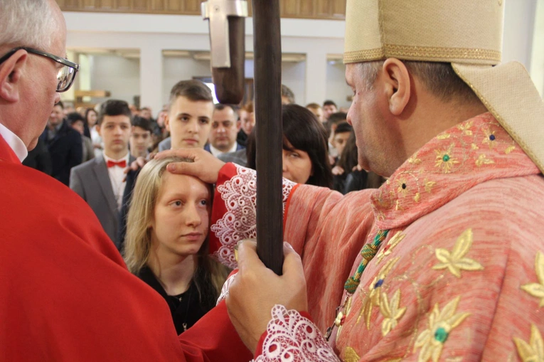 Rzuchowa. Bierzmowanie 2022