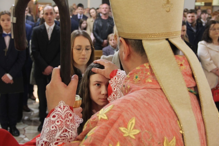 Rzuchowa. Bierzmowanie 2022