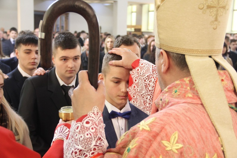 Rzuchowa. Bierzmowanie 2022