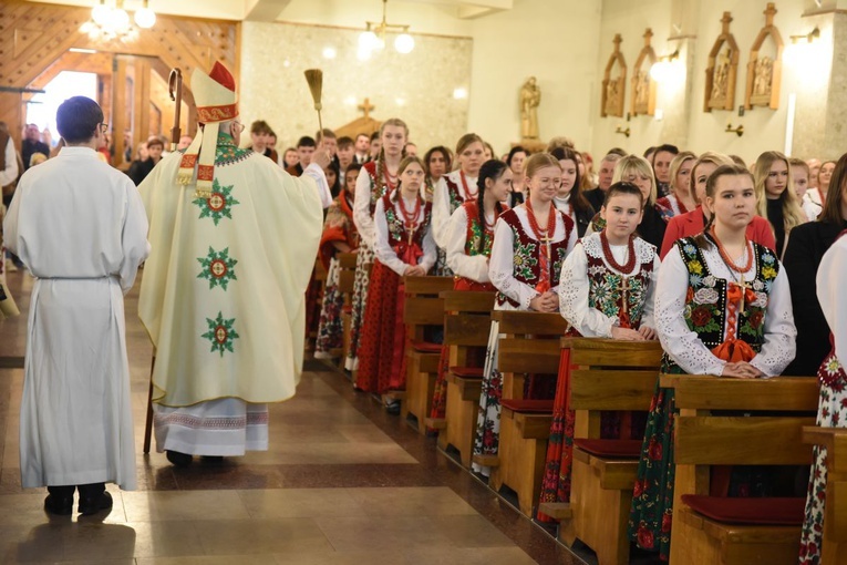 Bierzmowanie w Ochotnicy Górnej