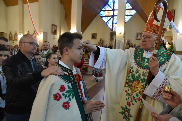 Bierzmowanie w Ochotnicy Górnej