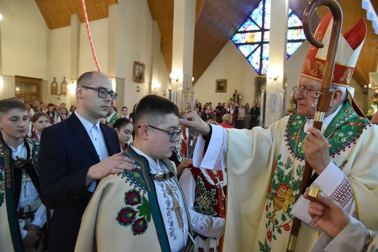 Bierzmowanie w Ochotnicy Górnej