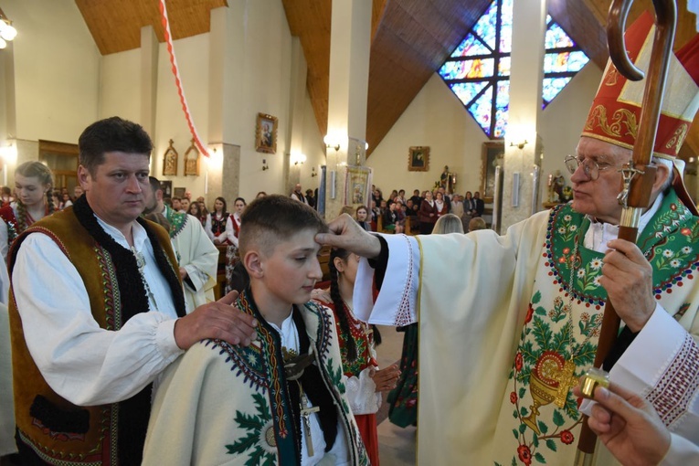 Bierzmowanie w Ochotnicy Górnej
