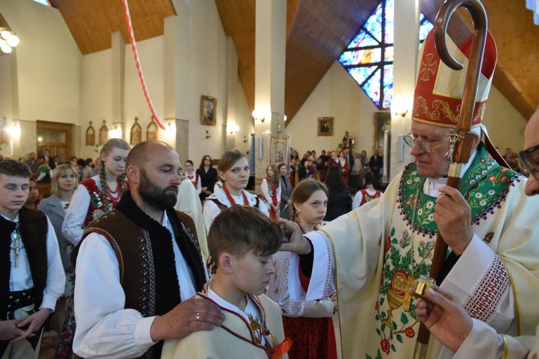 Bierzmowanie w Ochotnicy Górnej