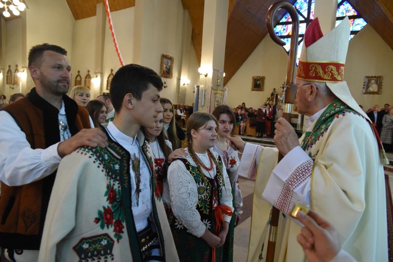 Bierzmowanie w Ochotnicy Górnej