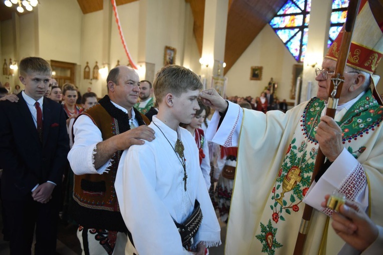 Bierzmowanie w Ochotnicy Górnej