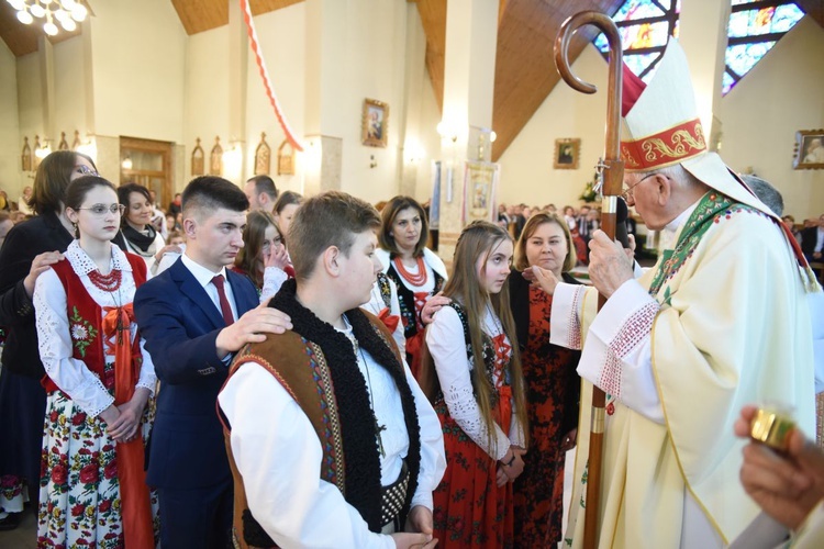 Bierzmowanie w Ochotnicy Górnej