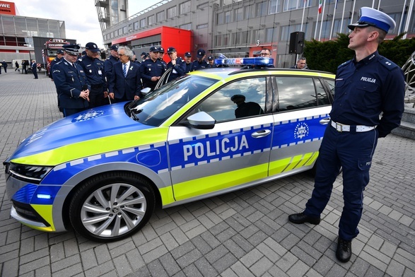 Tak będą odtąd wyglądały radiowozy polskiej policji