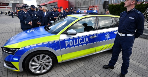 Tak będą odtąd wyglądały radiowozy polskiej policji