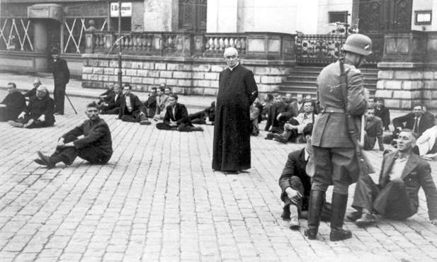 Polscy księża byli traktowani ze szczególnym okrucieństwem