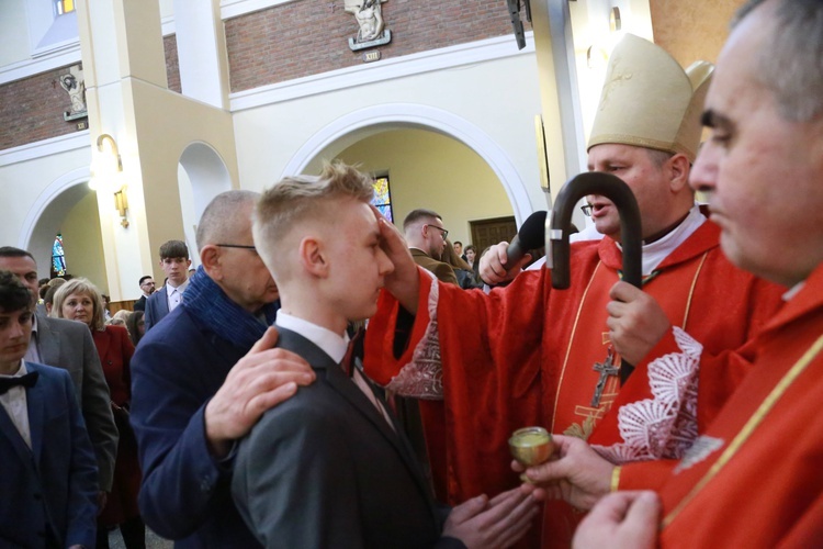 Bierzmowanie w Tarnowie-Mościcach