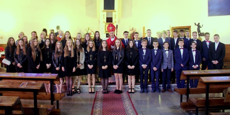 Siedliska Tuchowskie. Bierzmowanie 2022