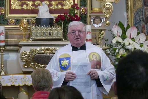 Wilamowice. Pielgrzymi łagiewniccy odebrali relikwie św. Józefa Bilczewskiego
