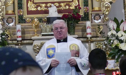 Wilamowice. Pielgrzymi łagiewniccy odebrali relikwie św. Józefa Bilczewskiego
