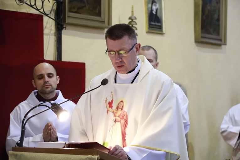 Z Matką Bożą Fatimską po ulicach Pszenna