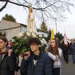 Z Matką Bożą Fatimską po ulicach Pszenna